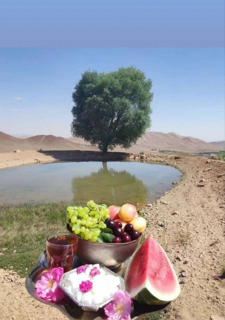 میوه های بهاری از