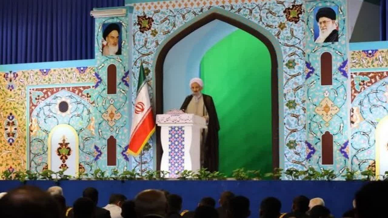 تاکید نماینده ولی فقیه در مازندران بر پرهیز از روزه خواری و کشف حجاب
