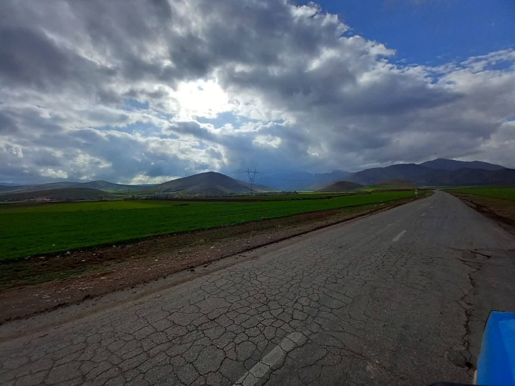 از