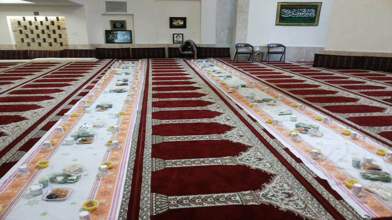 روز طبیعتی متفاوت در بوستان‌ها و بقاع متبرکه میبد