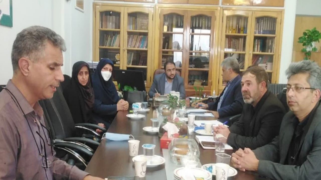 طرح فعال سازی مجدد آموزش دهندگان قدیمی سوادآموزی در فارس