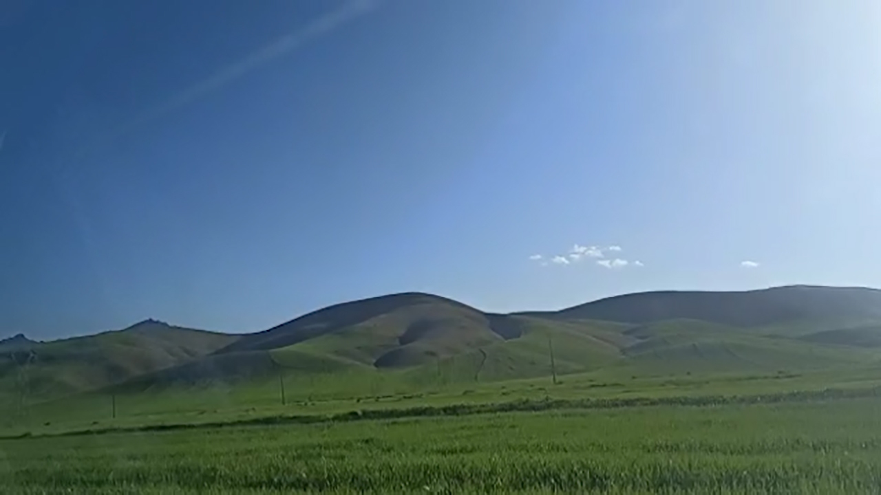 طبیعت دلنواز لرستان در بهار + فیلم