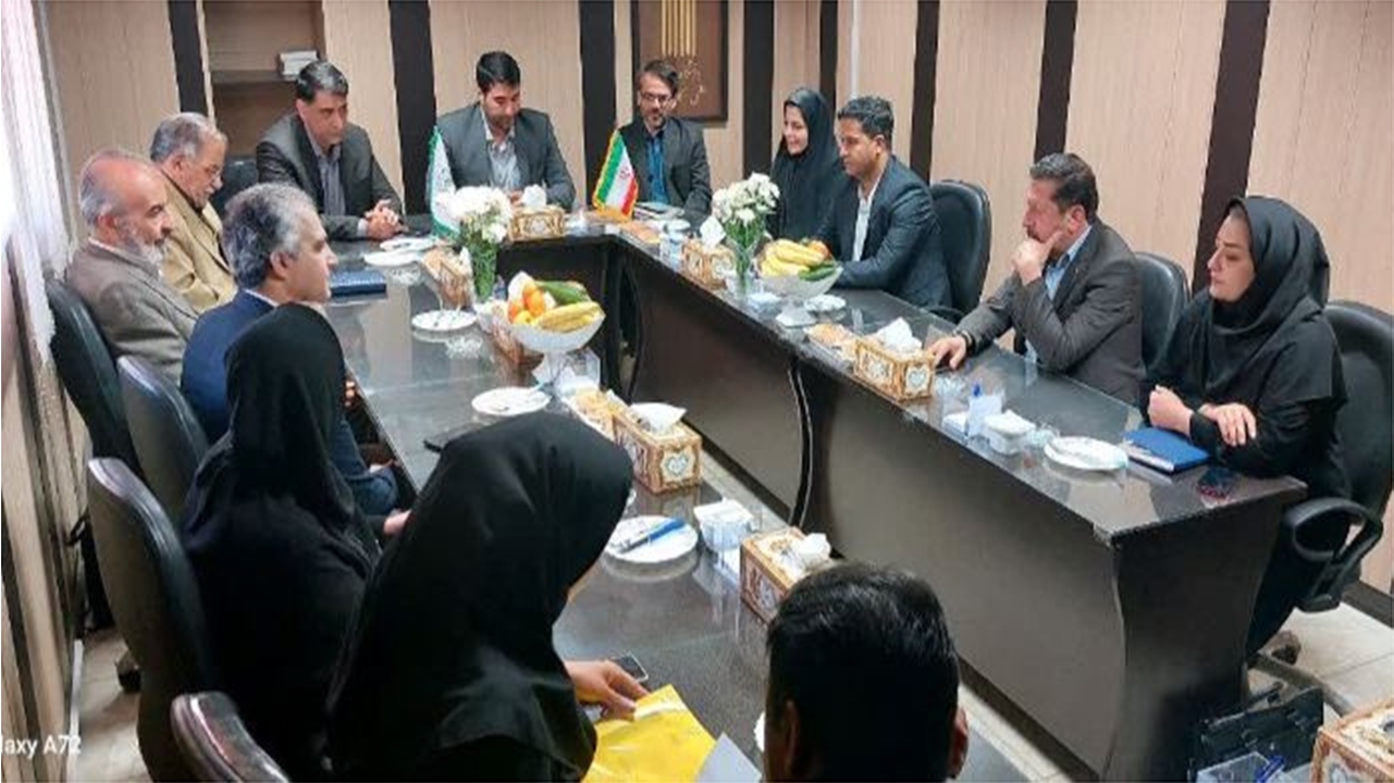 افتتاح دفتر کاریابی در دانشگاه علمی کاربردی خانه کارگر فارس