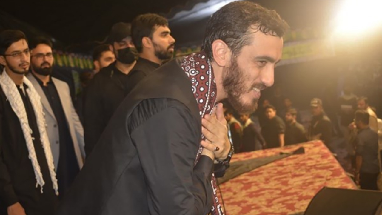 نماهنگی زیبا با نوای حاج مهدی رسولی
