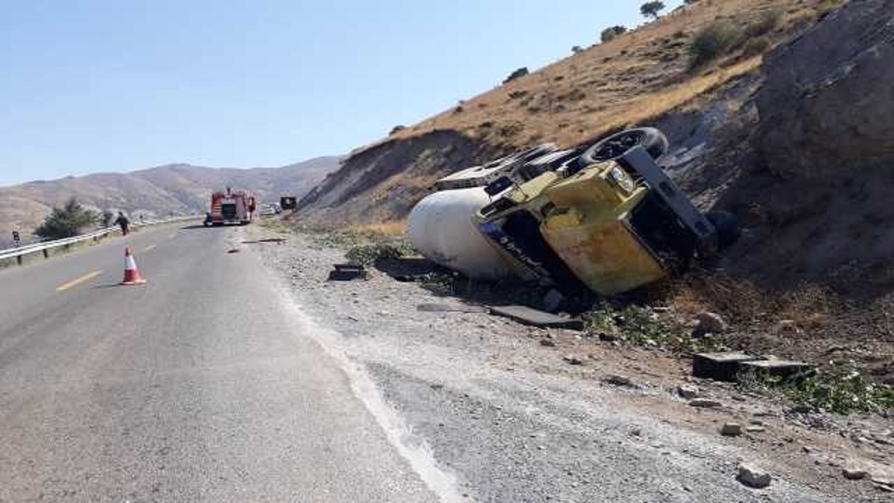 واژگونی کشنده حامل گاز مایع در محور خوش ییلاق