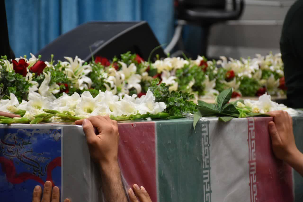 آیین وداع با پیکر مطهر شهید مقداد مهقانی در گرگان برگزار شد