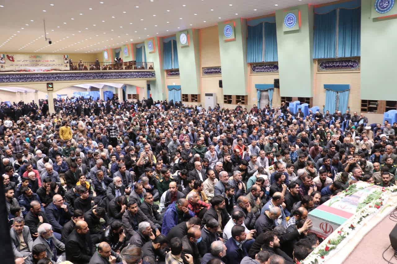 آیین وداع با پیکر مطهر شهید مقداد مهقانی در گرگان برگزار شد