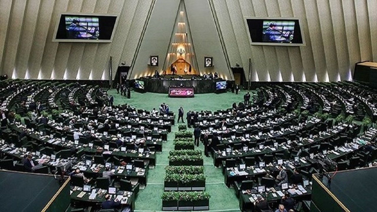 ادامه بررسی طرح حمایت مالی از افشاگران فساد در دستورکار امروز مجلس