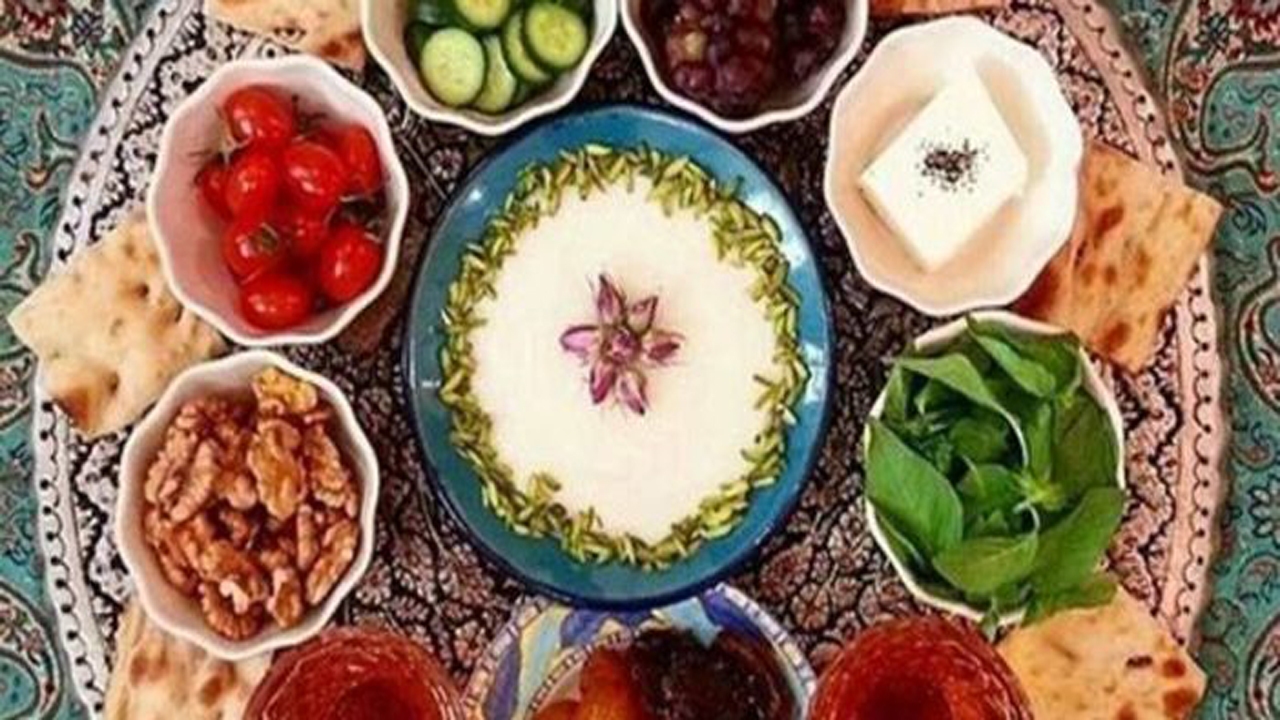 افطاری دادن،یکی از سنت‌های ماه مبارک رمضان