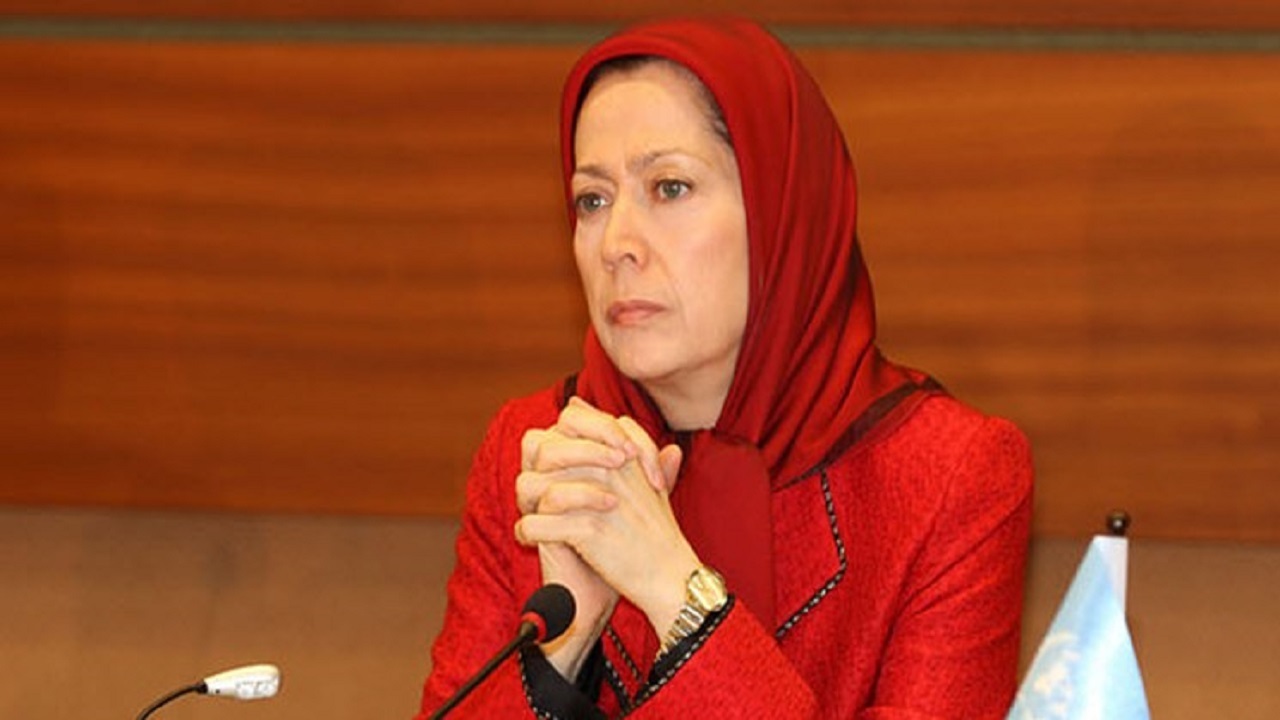 چرا مریم رجوی از بی‌حجابی حمایت می‌کند اما هنوز روسری بر سر دارد؟