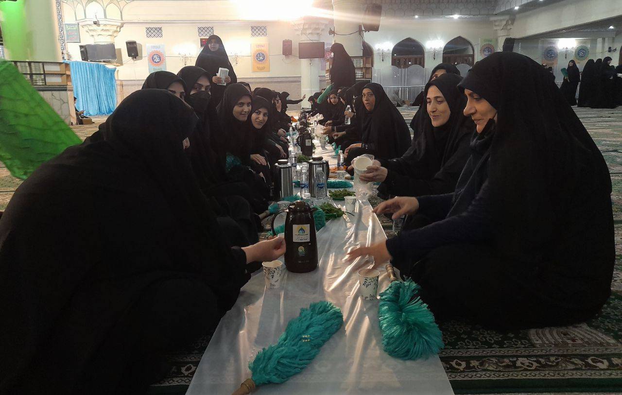 برگزاری سفره افطار ۲ هزار نفری در حرم عبدالعظیم حسنی