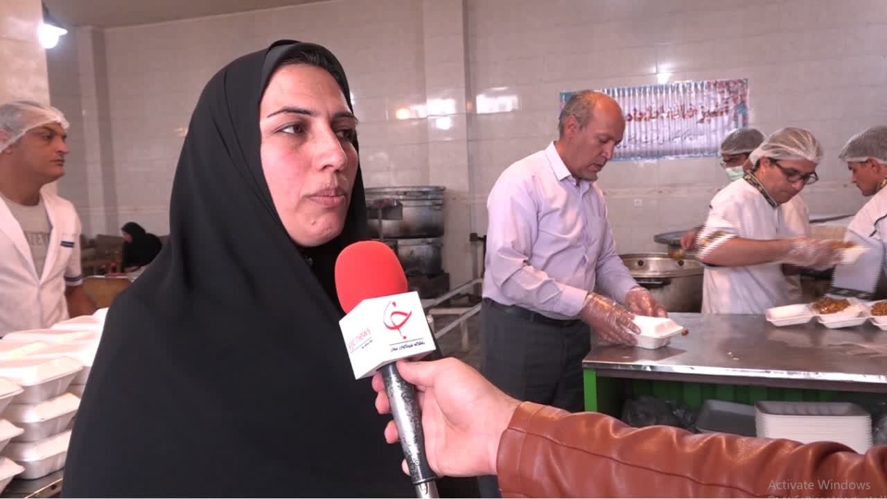 توزیع هزار پرس غذای گرم بین نیازمندان یزدی