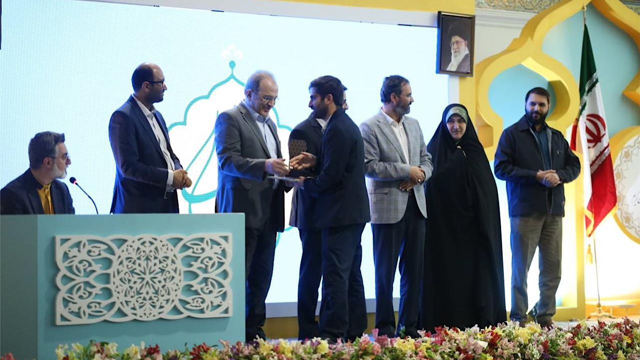 برگزیدگان طرح قرآنی بشری تقدیر شدند