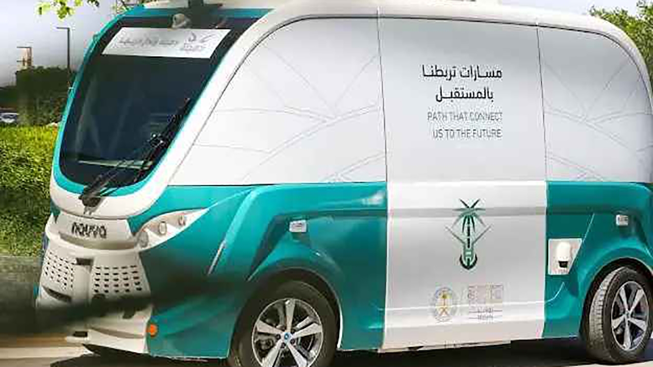 اولین خودروی برقی خودران در عربستان + فیلم