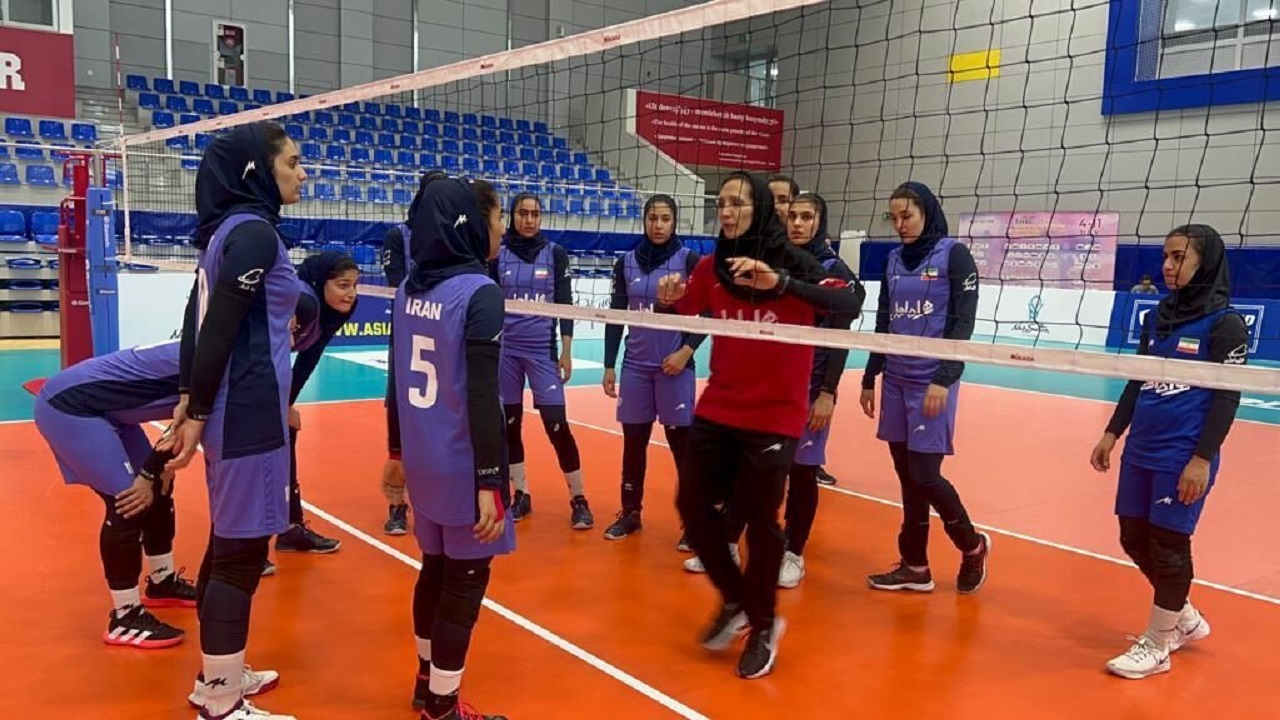 والیبالیست قمی به اردوی تیم ملی والیبال دختران زیر ۱۶ سال دعوت شد