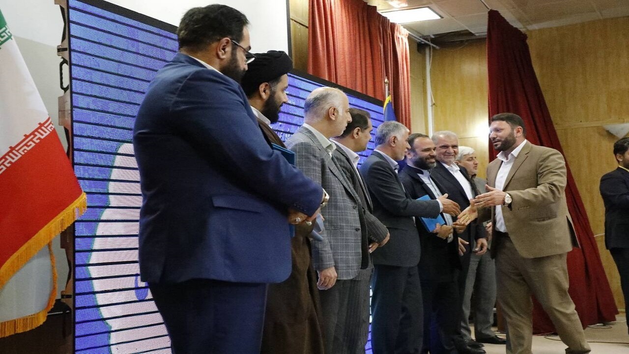 امید آفرینی در جامعه گسترش یابد
