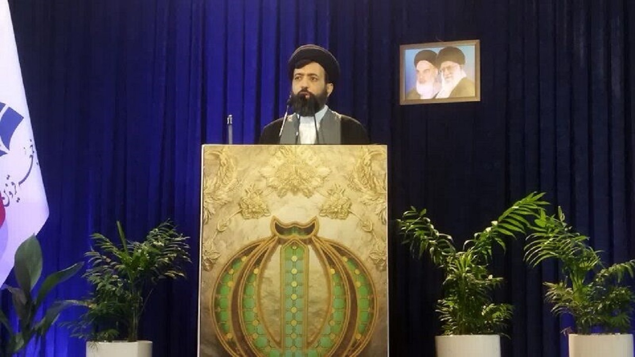 بیانات حکیمانه رهبری تابلوی راهنمای رونق اقتصادی است