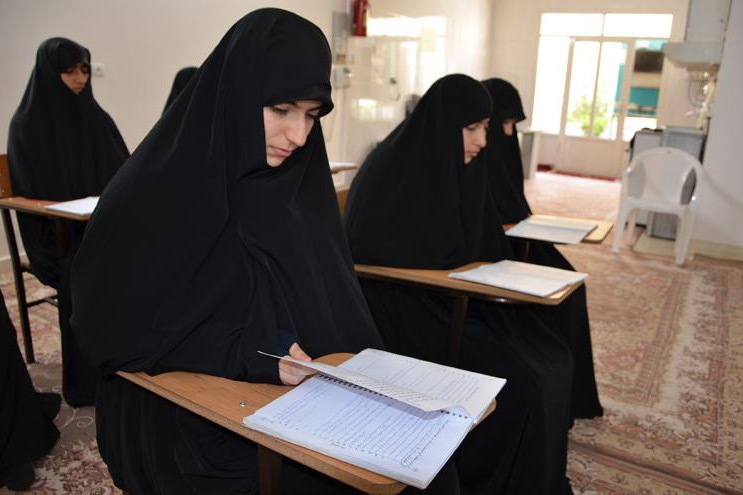 تعداد معلمان پرورشی و نهج البلاغه افزایش می‌یابد