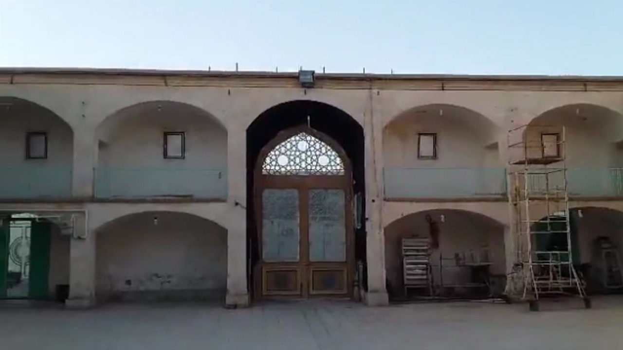 نمایی از آرامگاه پر رمز و راز چهل دختران در آران و بیدگل + فیلم
