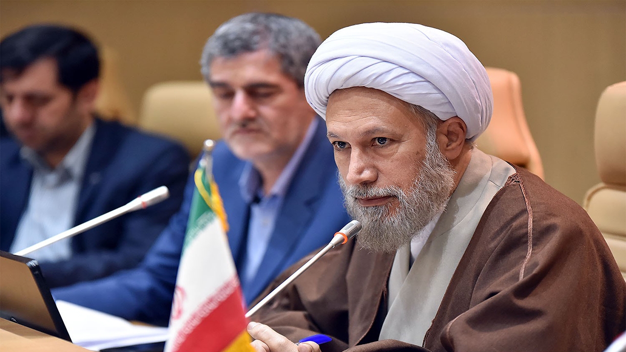 کارگاه بازآموزی مدیران فارس برای پیشبرد نقشه مهندسی فرهنگی برگزار شود