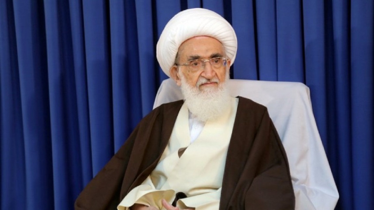 آیت‌الله نوری همدانی توجه ویژه رئیس جمهور به مشکلات اقتصادی را خواستار شد