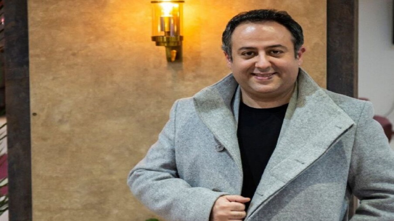 اسکناس صدتومانی شیرین‌ترین عیدی کودکی‌ام بود