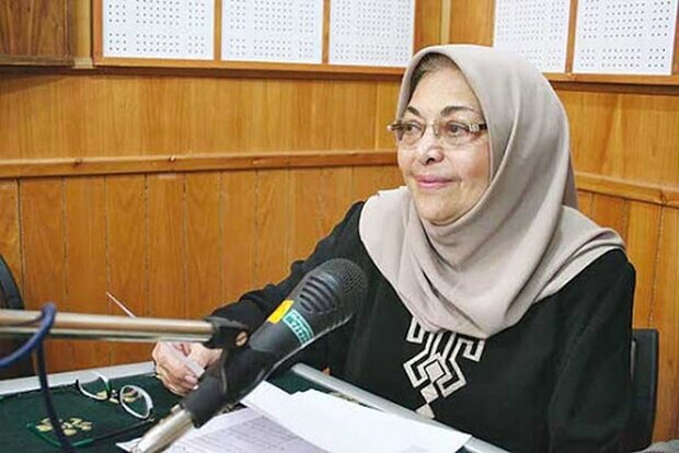 از توضیح رامبد جوان درباره برداشتن ماسک در «خندوانه» تا نگارش فصل سوم گاندو از توضیح رامبد جوان درباره برداشتن ماسک در «خندوانه» تا نگارش فصل سوم گاندو