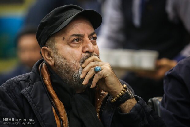 واکنش احسان علیخانی به گمانه&zwnj;زنی&zwnj;ها درباره پایان &laquo;عصر جدید&raquo;&nbsp; تا رونمایی تصویر بازیگر نقش &laquo;سلمان فارسی&raquo;