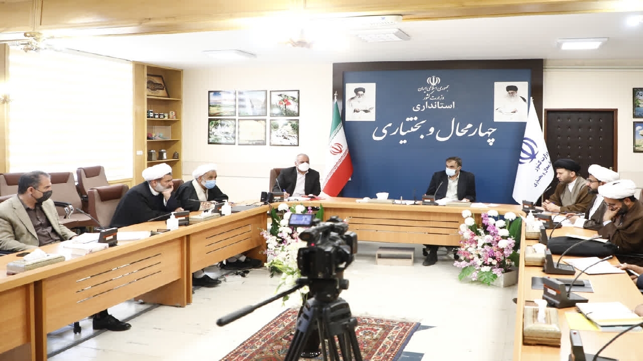نحوه جذب اعتبارات عمرانی حوزه‌های علمیه استان بررسی شد