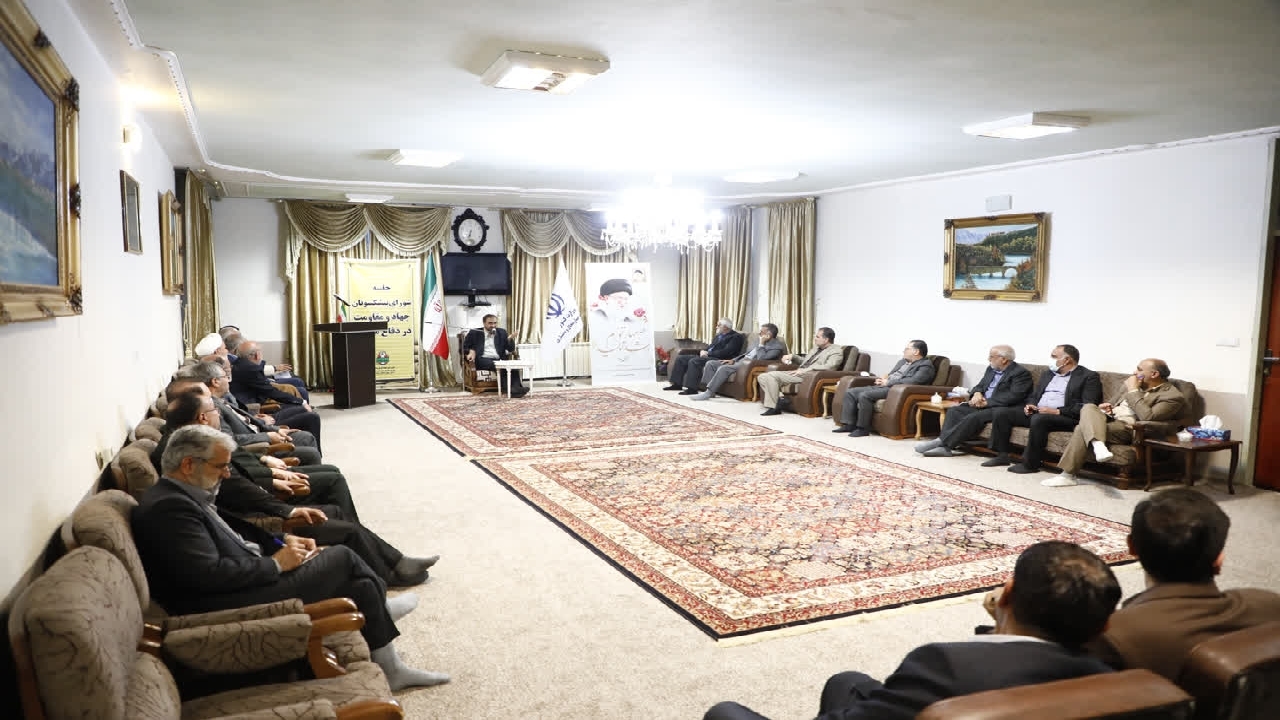 استاندار چهارمحال و بختیاری با جمعی از پیشکسوتان دفاع مقدس دیدار کرد