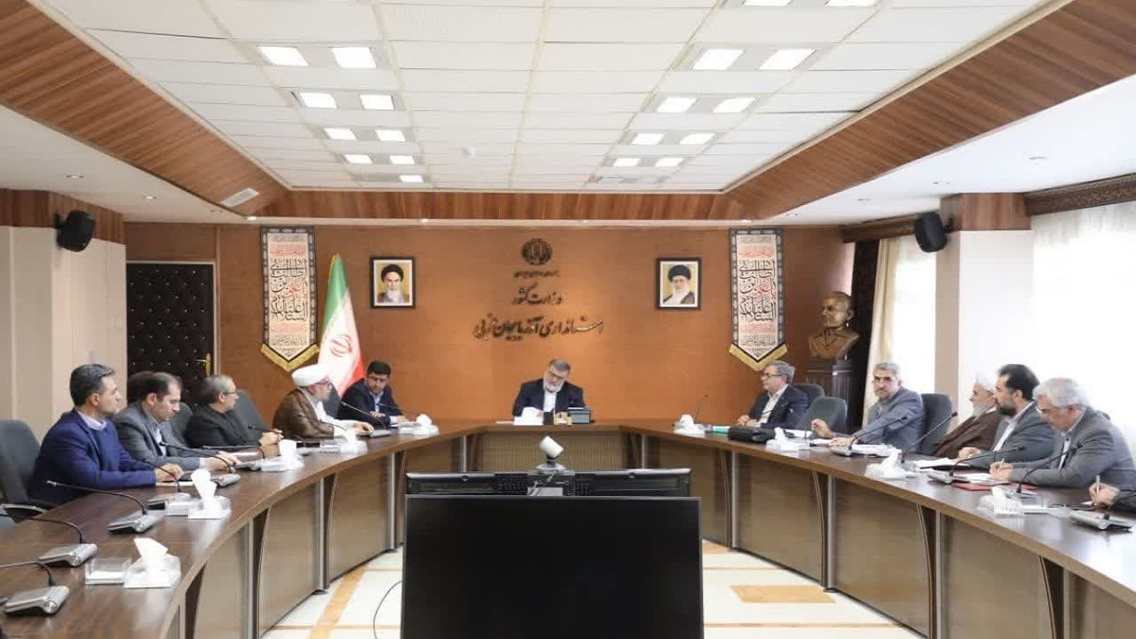 دانشگاه‌ها در تبدیل علم به ثروت فعال شوند