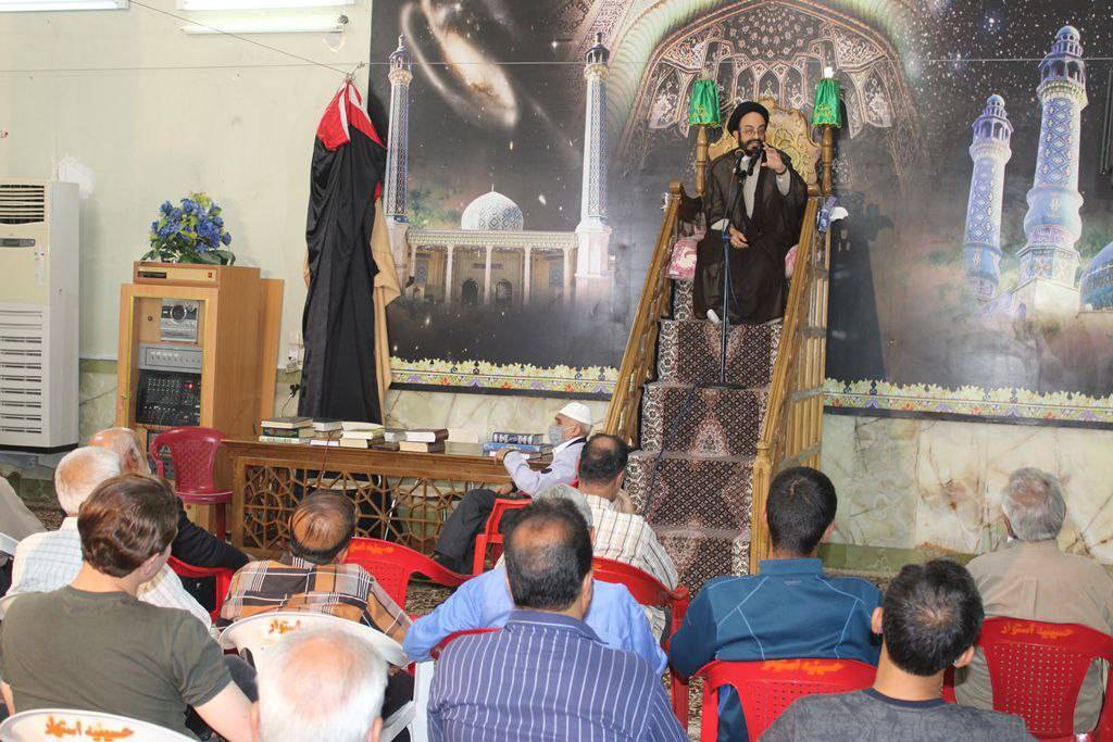 سخنرانی در مسجد