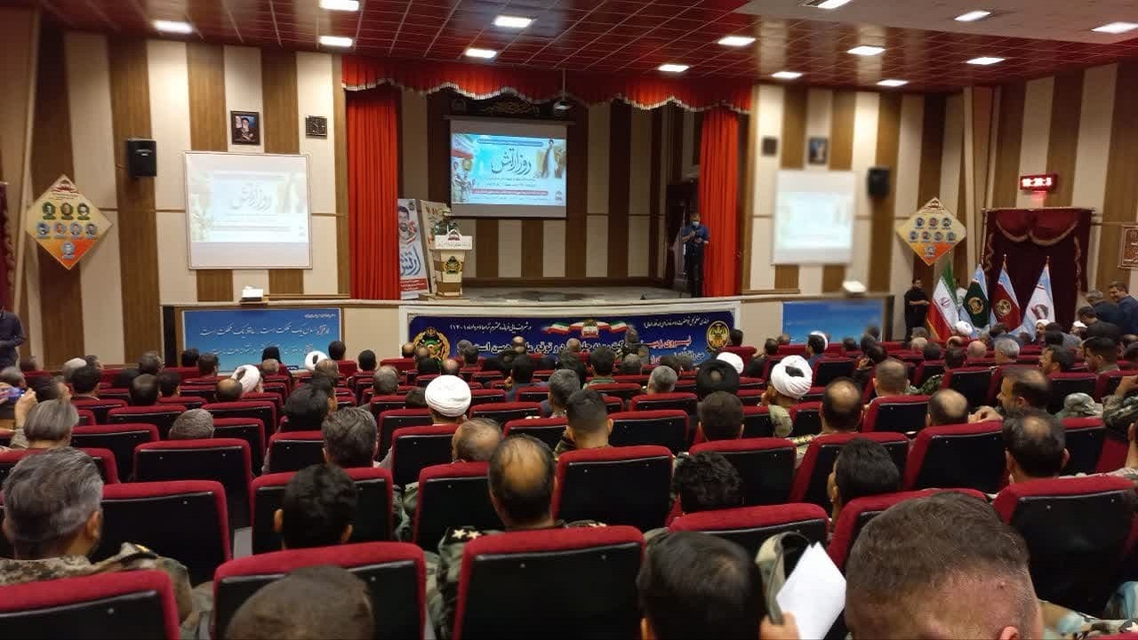 یادواره شهدا در لشگر ۱۶ زرهی قزوین