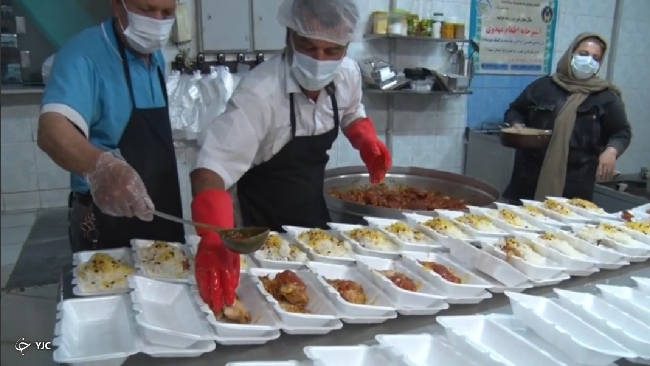 فعالیت ۳۵۶ آشپزخانه اطعام مهدوی برای پذیرایی از نیازمندان