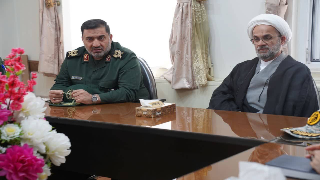 خدمت رسانی گشت های رضویون با هدف جلوگیری از جرائم