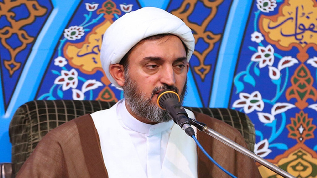 «زن» و «زندگی» قربانی شعار «آزادی» غرب می‌شوند