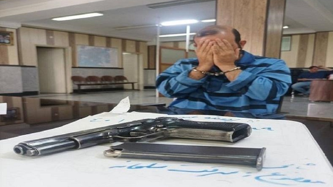 اخاذی ۵۰۰ هزار دلاری در پوشش نماینده دستگاه قضائی/ متهم دستگیر شد