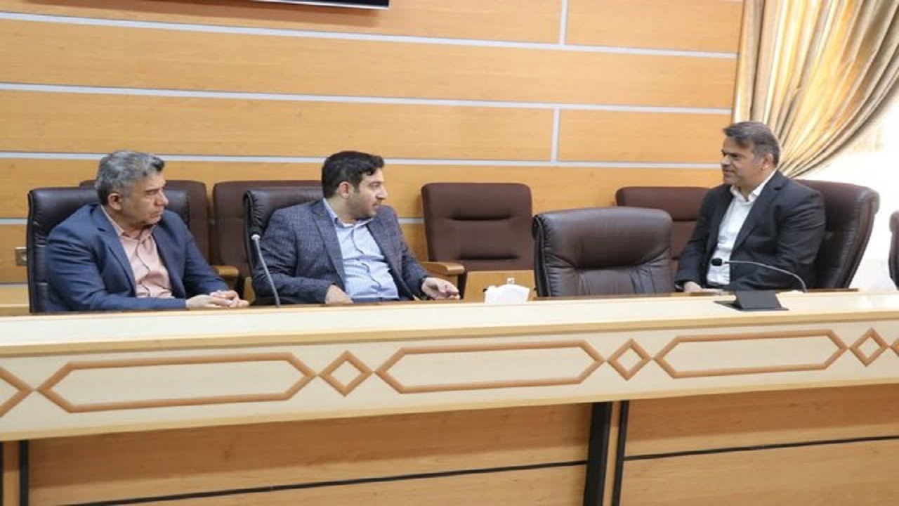 برنامه ریزی برای کاهش آمار بالای دانش آموختگان بیکار در استان کرمانشاه