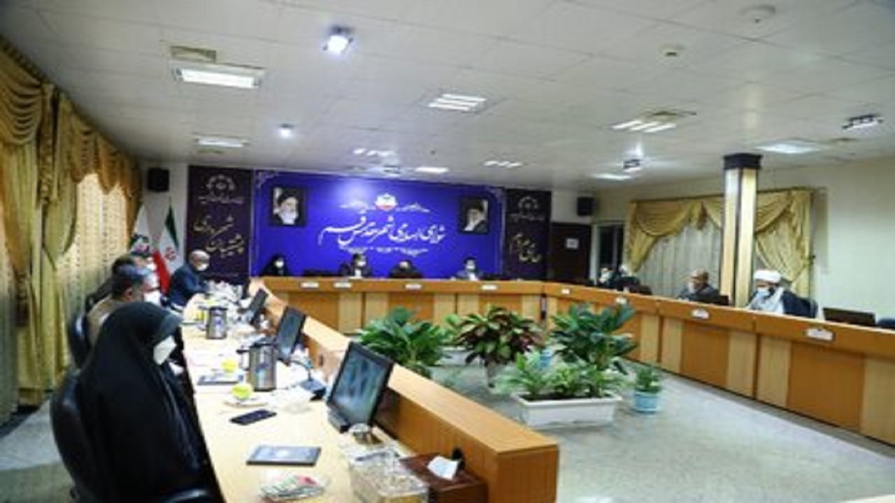 تخفیف ۵۰ درصدی عوارض کسب و پیشه پزشکان در قم به تصویب رسید