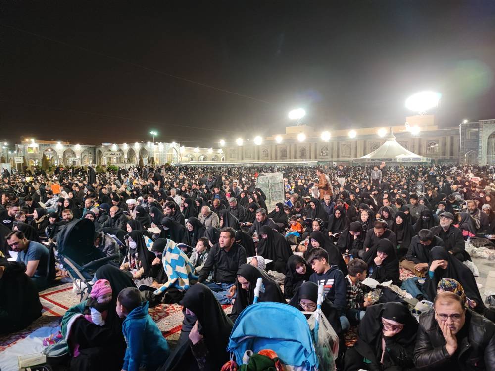 مراسم احیای دومین شب قدر
