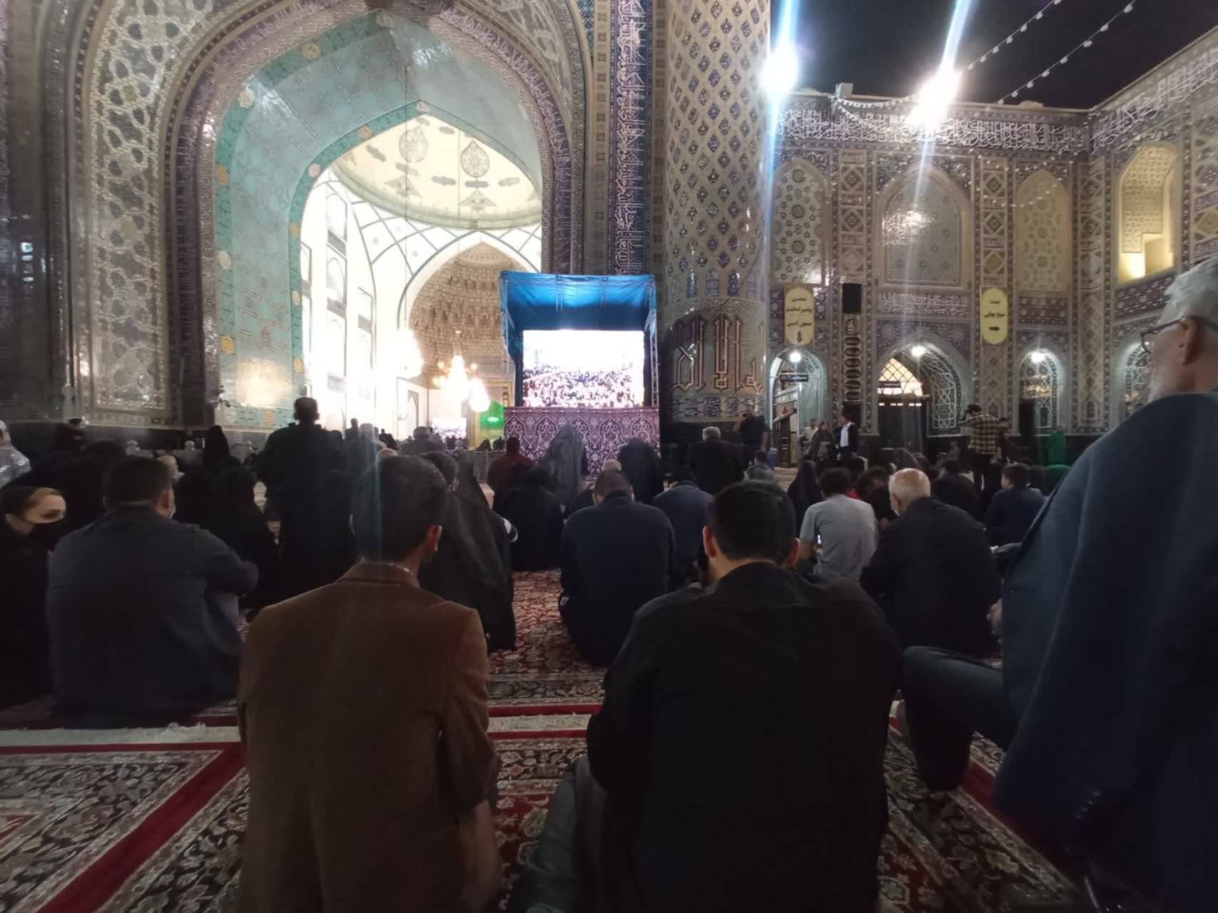 مراسم شب قدر در حرم امام رضا(ع)