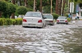آماده باش نیرو‌های خدمات شهری منطقه ۵ در پی پیش بینی وقوع سیلاب/ کانال‌های منطقه لایروبی شدند