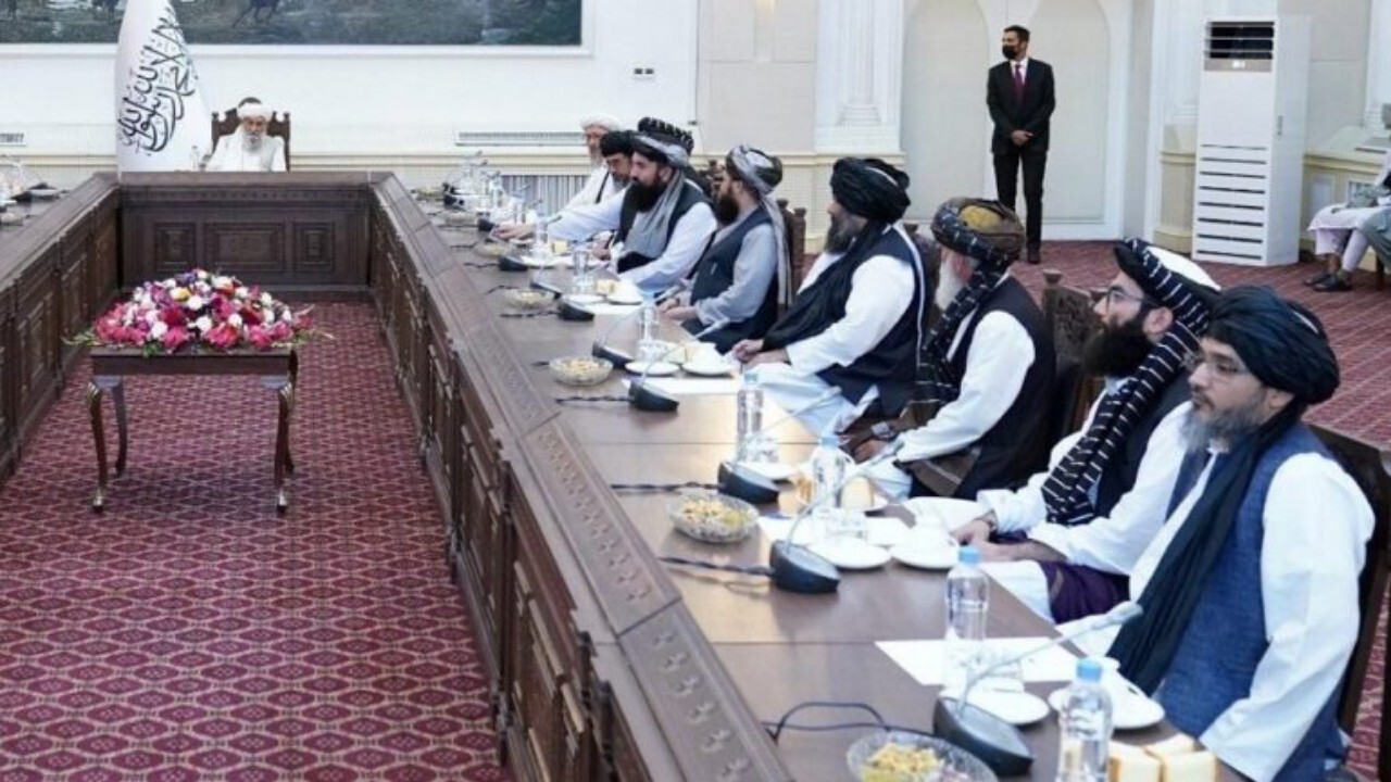 استخدام معلولان و بازنشستگان در ادارات دولتی افغانستان