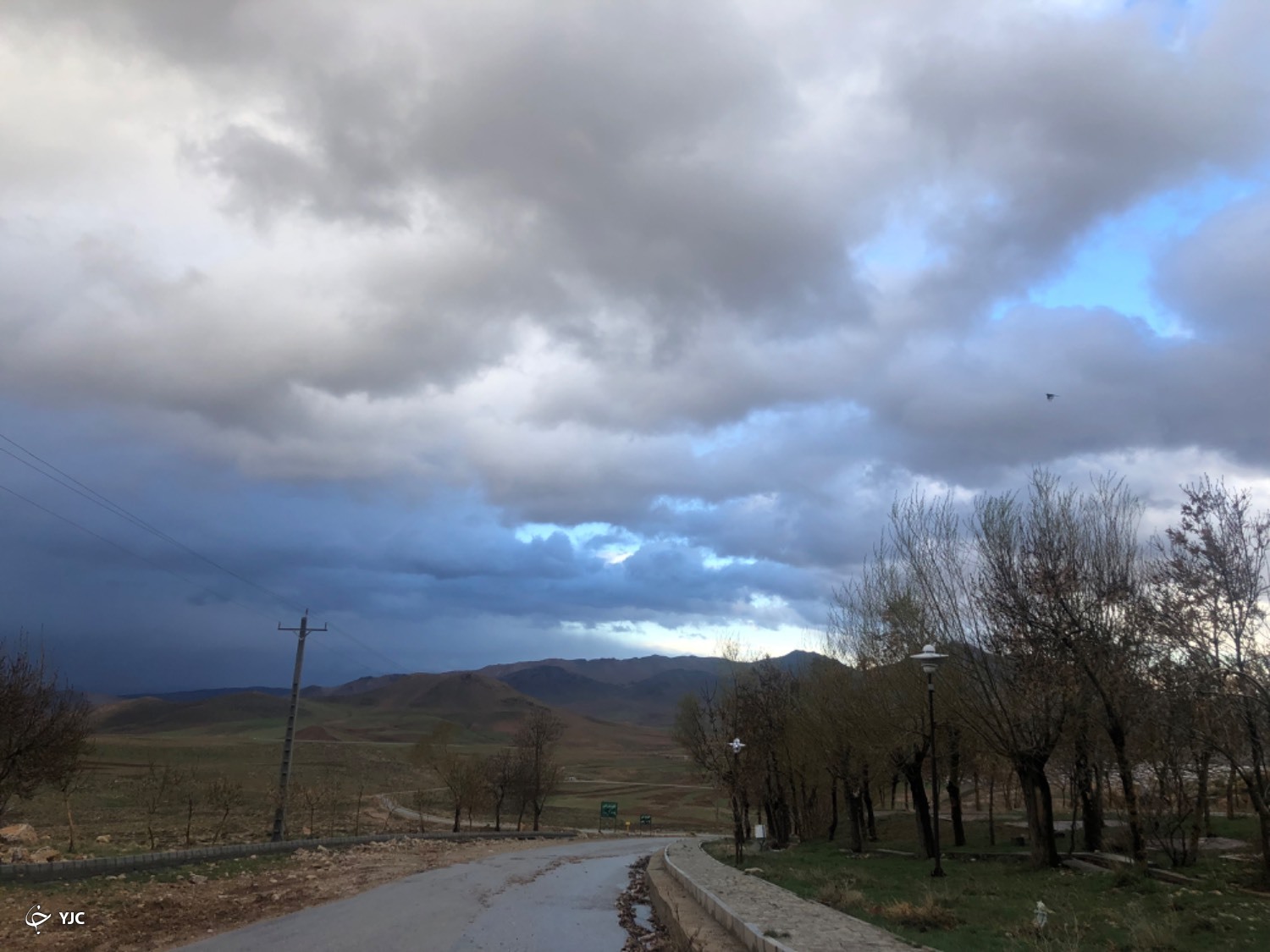 جلوه&zwnj;گری بهار و باران در لنز دوربین