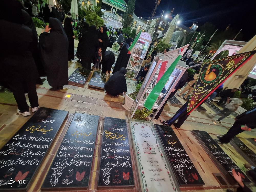 نجوای مردم دیار کریمان با معبود ازلی در شب ۲۳ ماه رمضان + فیلم و تصاویر