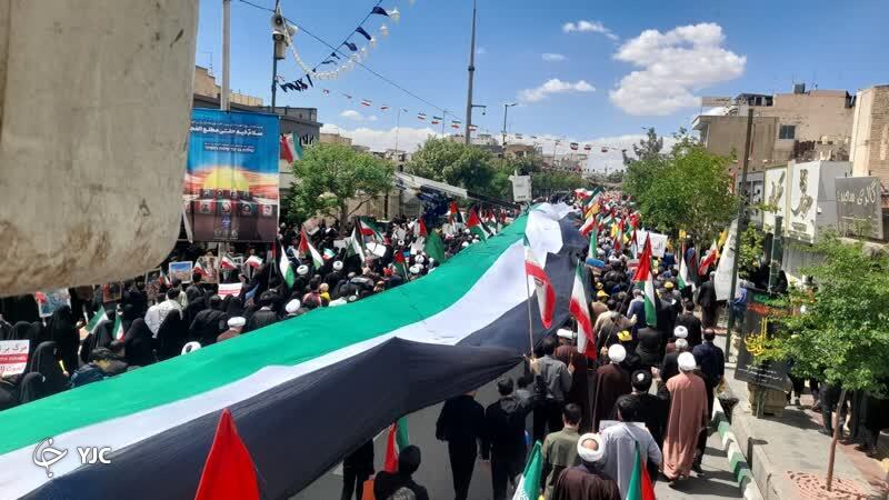 حضور مردم روزه دار قم در راهپیمایی روز قدس +تصاویر