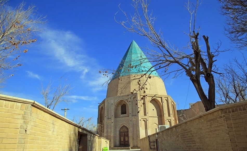 قم؛ شهر گنبدهای سبز/ هنر نابی که وامدار گنبد سلطانیه زنجان است قم؛ شهر گنبدهای سبز/ هنر نابی که وامدار گنبد سلطانیه زنجان است