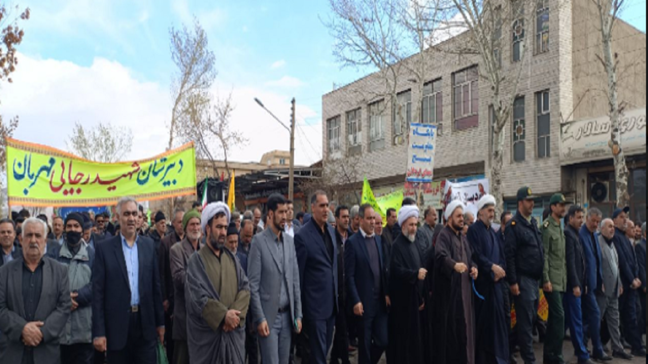 برگزاری راهپیمایی روز قدس در آذربایجان شرقی