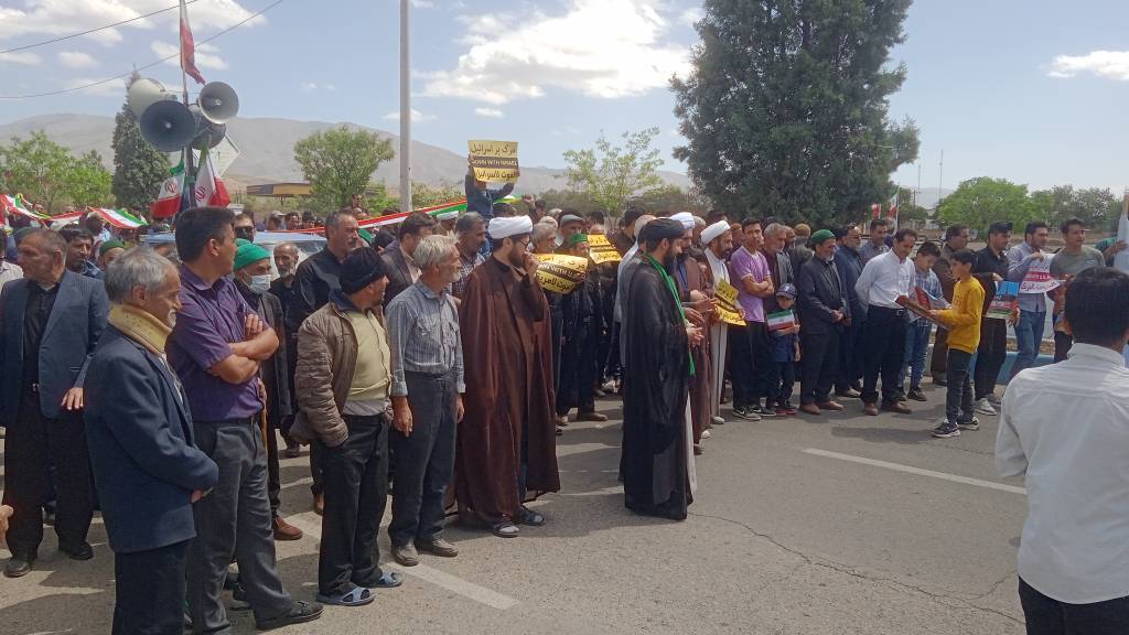 مردم خور در راهپیمایی روز جهانی قدس مردم خور در راهپیمایی روز جهانی قدس