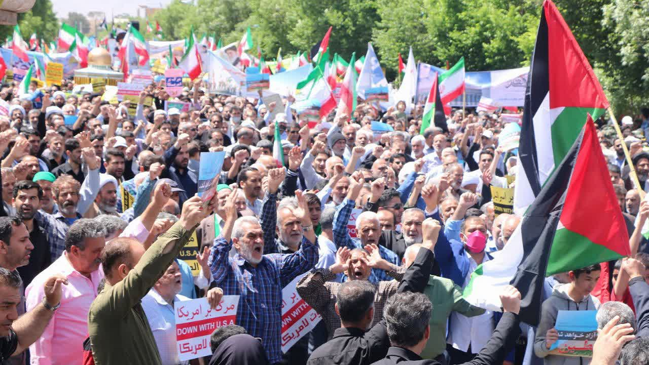 حضور مردم ولایتمدار یزد در راهپیمایی روز جهانی قدس